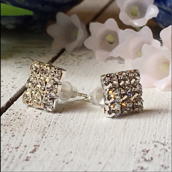 Rhinestone Earrings - Picture 7 of 7